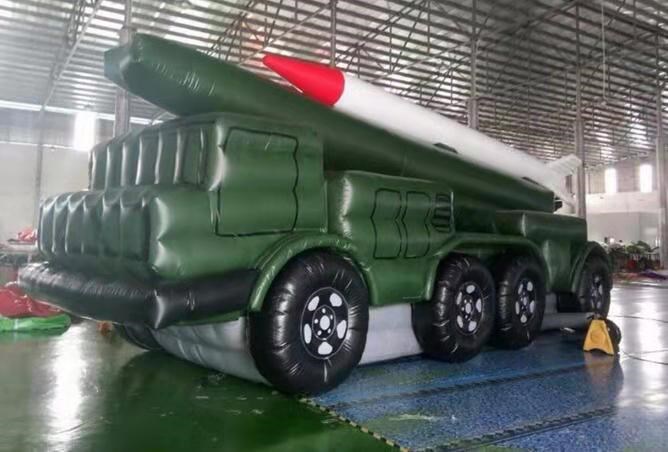 鄢陵军事导弹车
